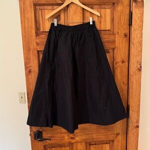Uniqlo A Line MIDI skirt with pockets